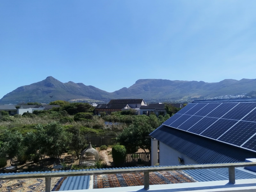 To Let 3 Bedroom Property for Rent in Lake Michelle Western Cape